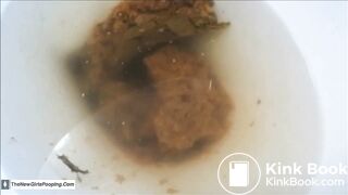 woman pooping on toilet - video 51
