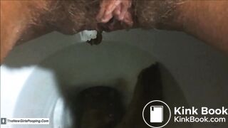 woman pooping on toilet - video 51
