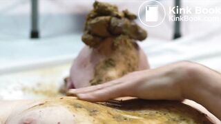 Toilet Slave - video 17