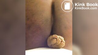 Ebony Girl pooping again