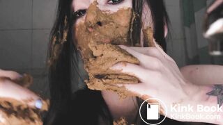 gorgeous naked Russian poops - video 3