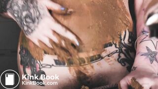 gorgeous naked Russian poops - video 3