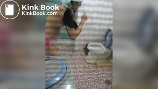Toilet KOR pooping and shower