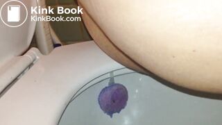 Great sounds of a teen pooping
