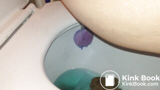 Great sounds of a teen pooping