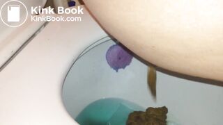 Great sounds of a teen pooping