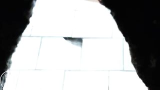 pornera toilet girls pooping and pissing