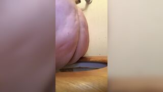Bbw pooping naked on toilet