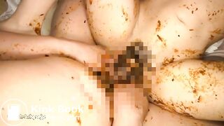 Japanese MILF scat fuck