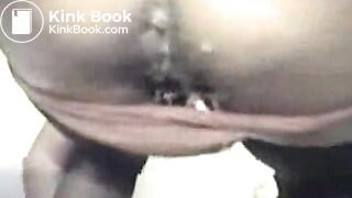 Vintage: ebony gf shits on dick during scat anal
