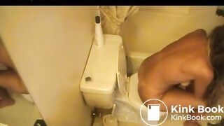 Girl dropping some loads