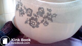 Girl drops huge load in Nappy