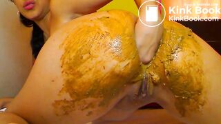 Amateur girl scat, fuck and fist shitty asshole