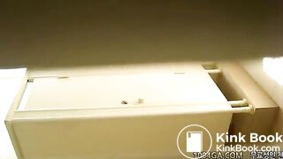 korean toilet voyeur 3 - video 2