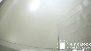 korean girls shitting - video 1