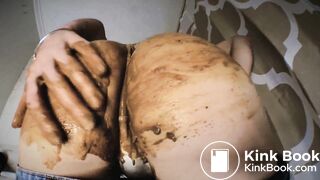 gorgeous Russian has diarrhea - video 3