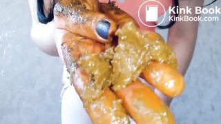 sexy Russian pooping and pissing