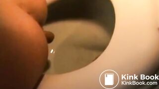 Filling up the toilet