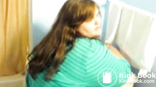Shit in toilet from a bbw.