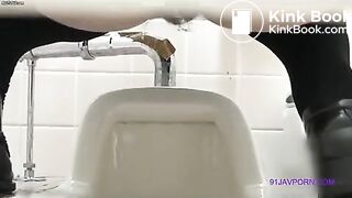 poop back shot - video 6