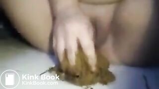 Girl taking hot crackly shit