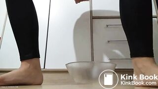 Pooping girl compilation - video 2