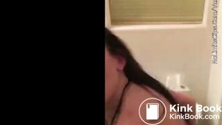 nice looking girl pooping on the toilet