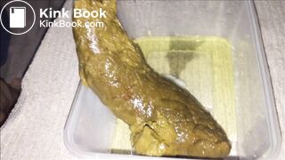 Huge turd dropped in lunch box