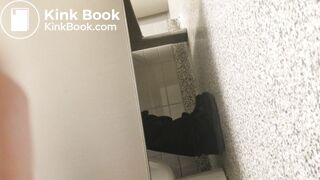 Voyeur pooping - video 8