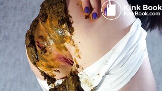 sexy Russian pooped and peed