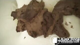 Girl films herself on toilet