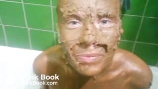 Full body and face shit smear