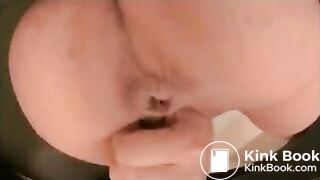 Sexy pooping - video 170