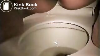 Sexy pooping - video 163