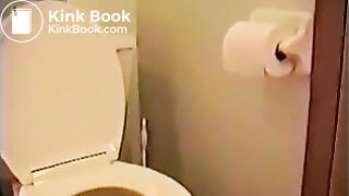 Sexy pooping - video 159