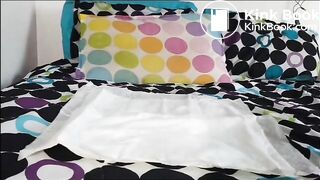 pretty ebony pooping for you