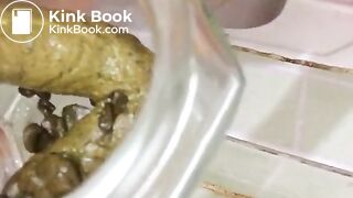 girl shitting - video 26