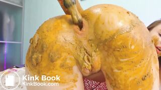 A girl anal Masturbation with her dirty stinky shit