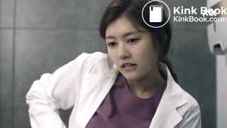 Korean girl in the man's toilet 2