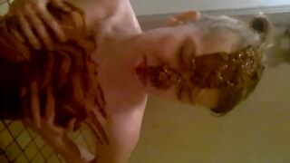 DIRTY WIFE PISSED AND SHITTED