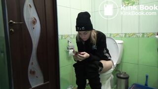 cute blond poops