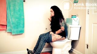 pretty pudgy girl has diarrhea