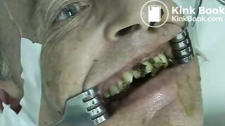 Mistress T0rture Slave Then Fed Him With Shit