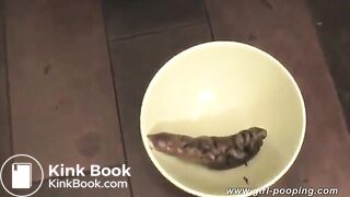 Sexy pooping - video 139
