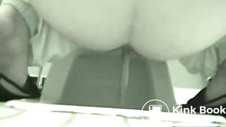 poop back shot - video 2