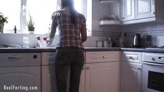 British Kaylee farting