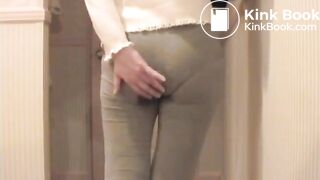 Japanese Girl Messes Her Sweatpants