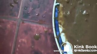 Diarrhea shat from woman onto plate