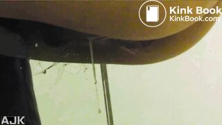 Chinese girl pooping 01