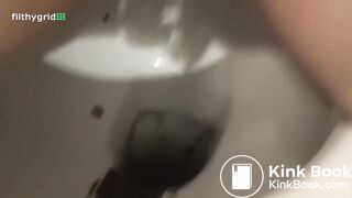 sexy girl has diarrhea 3